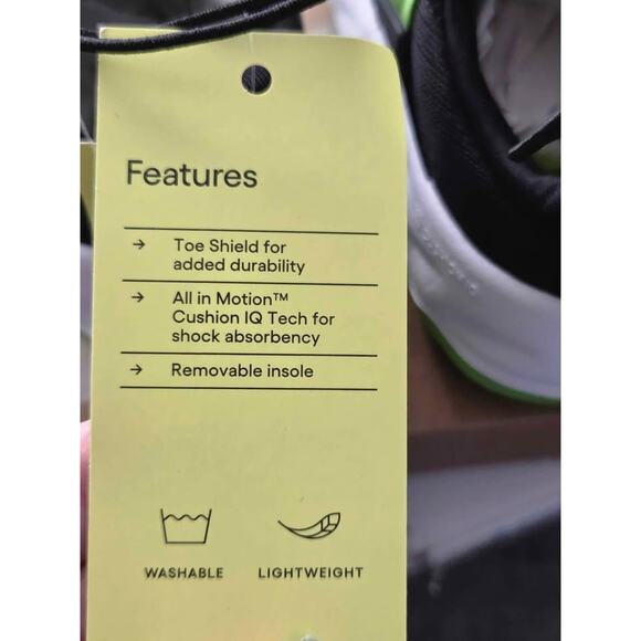 All In Motion Toddler Boy Girl Sneakers Size 6 Black Green Running Shoes NWT - Picture 5 of 6